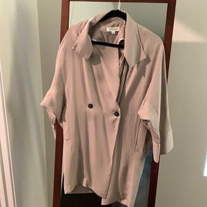 Beige light coat